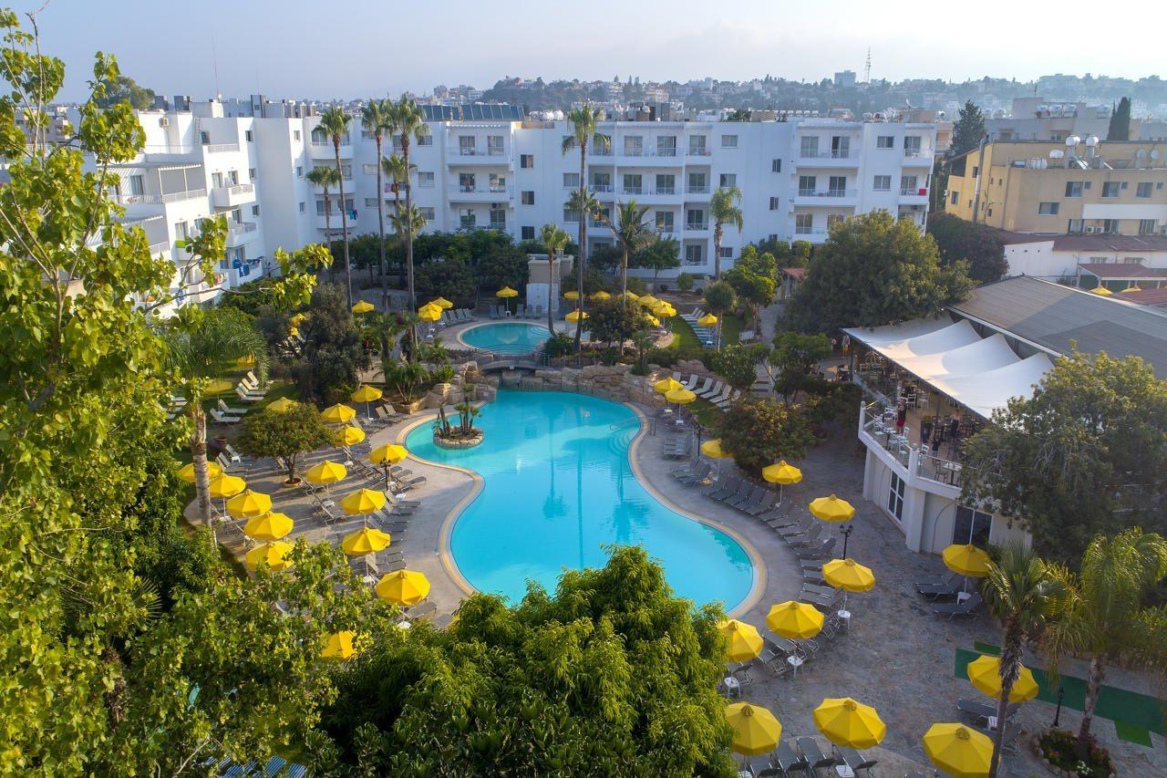 Apartamentos Mayfair Gardens Paphos Exterior foto